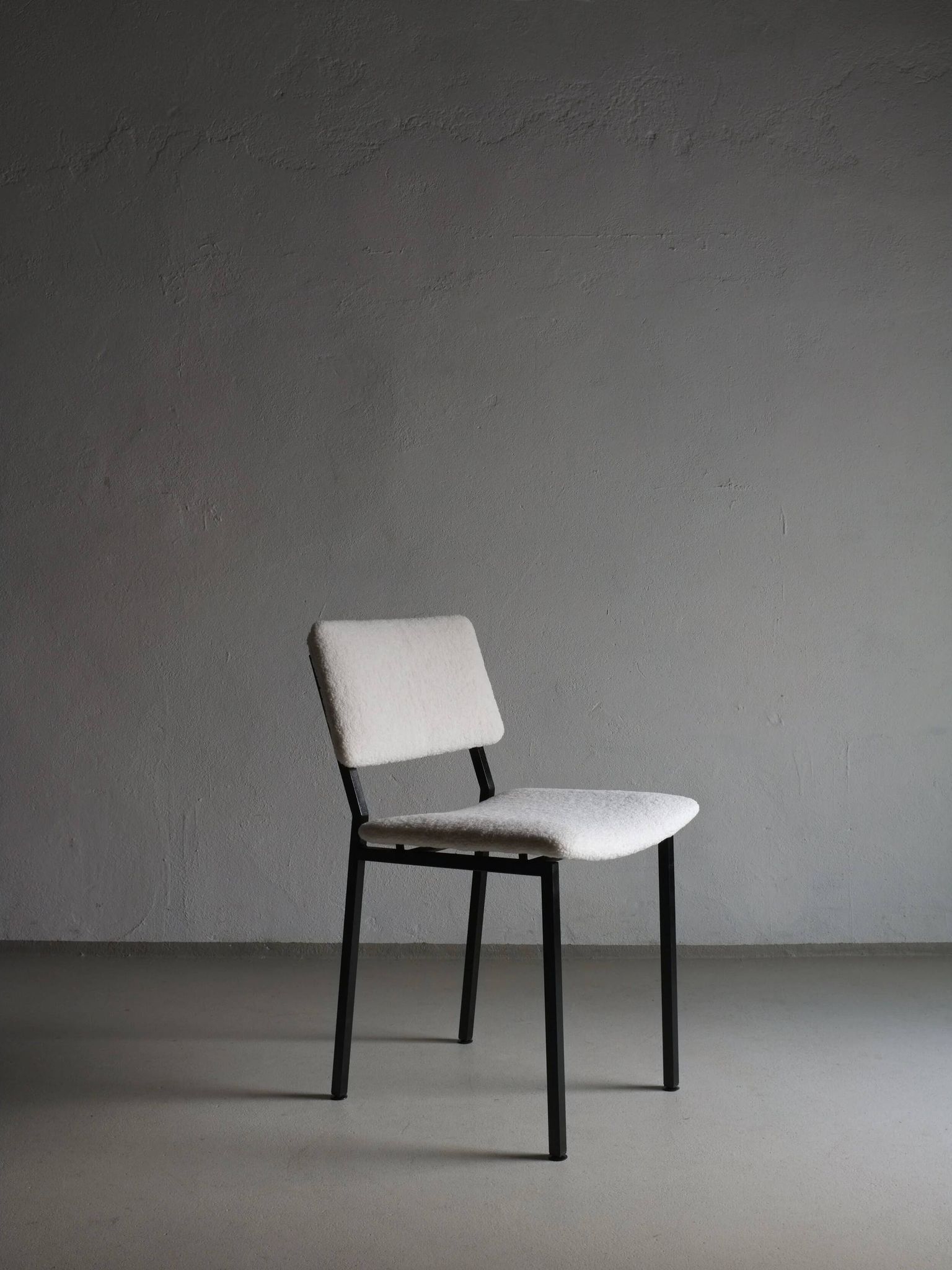 Black metal boucle chair | Kembo | Netherlands | 1960s