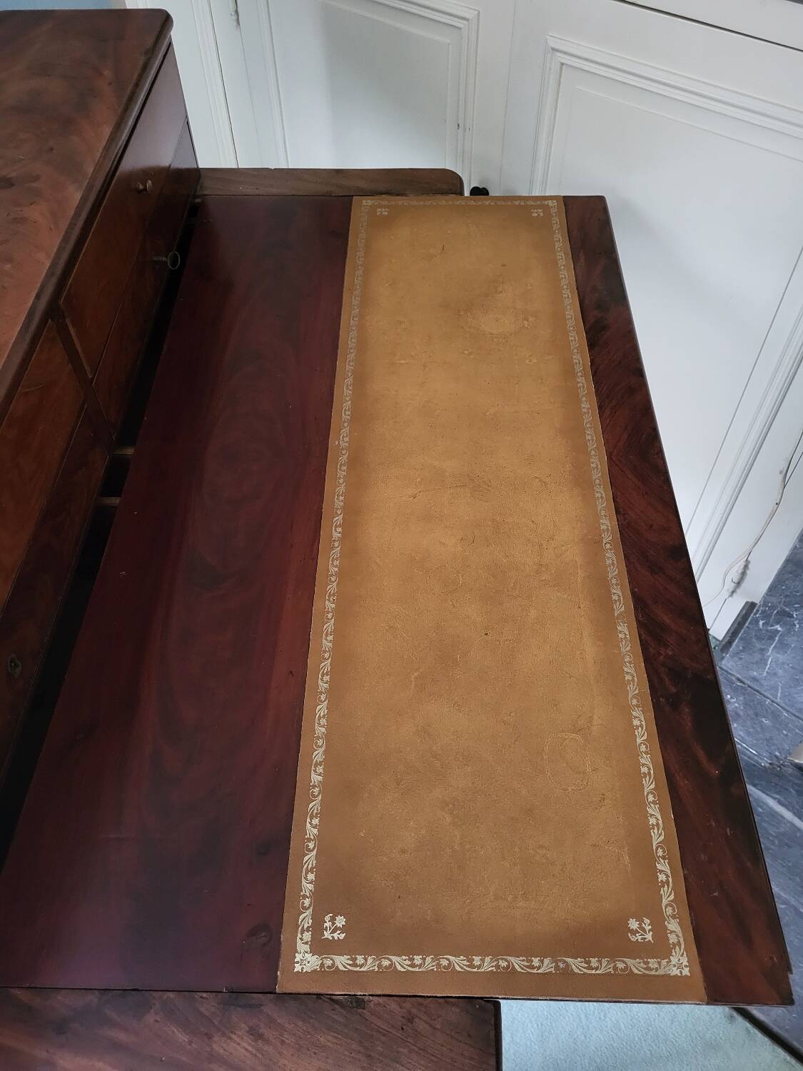 Louis Philippe Office