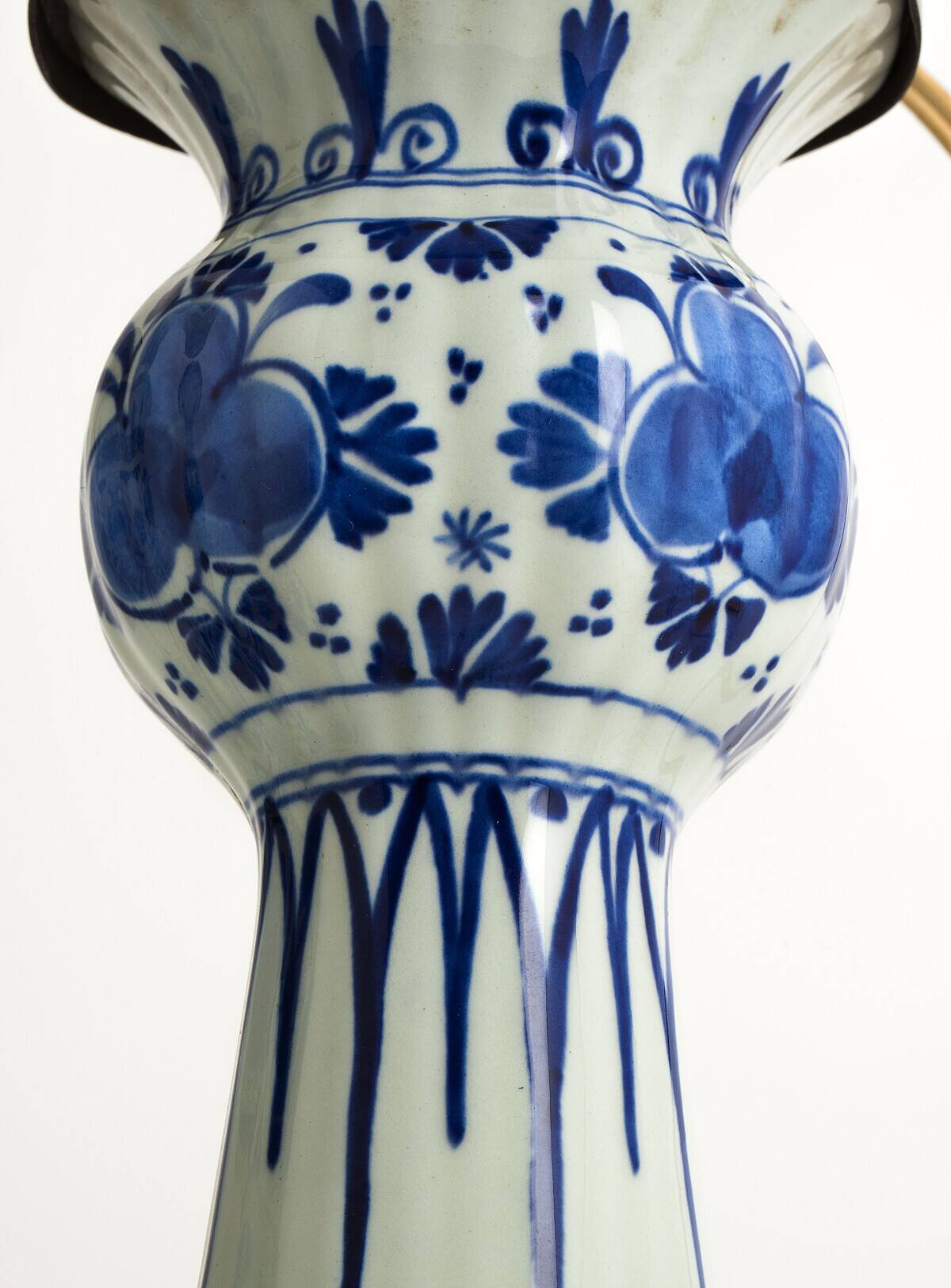 Delft ceramic lamps