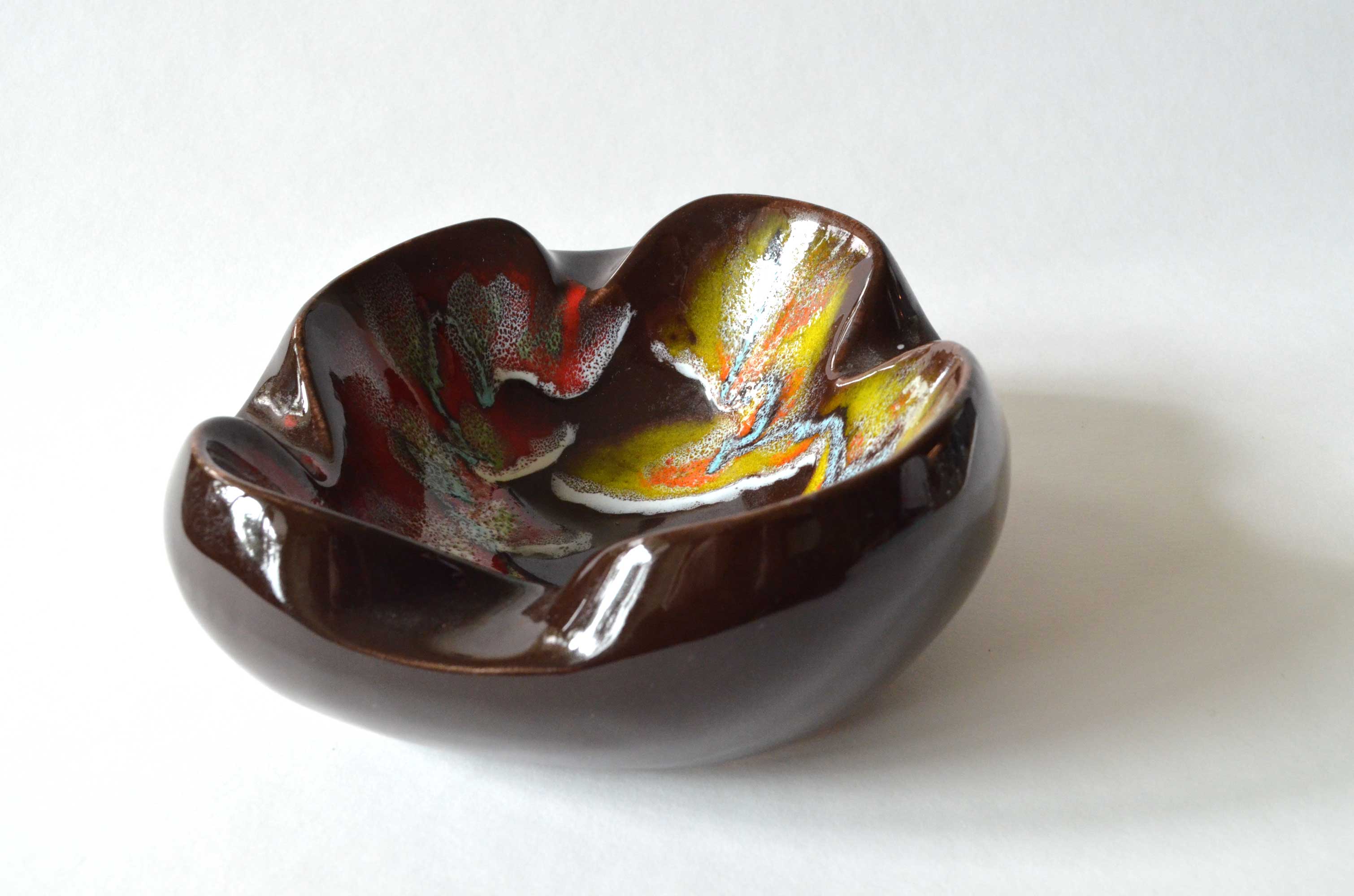 Enamelled ashtray from the 60