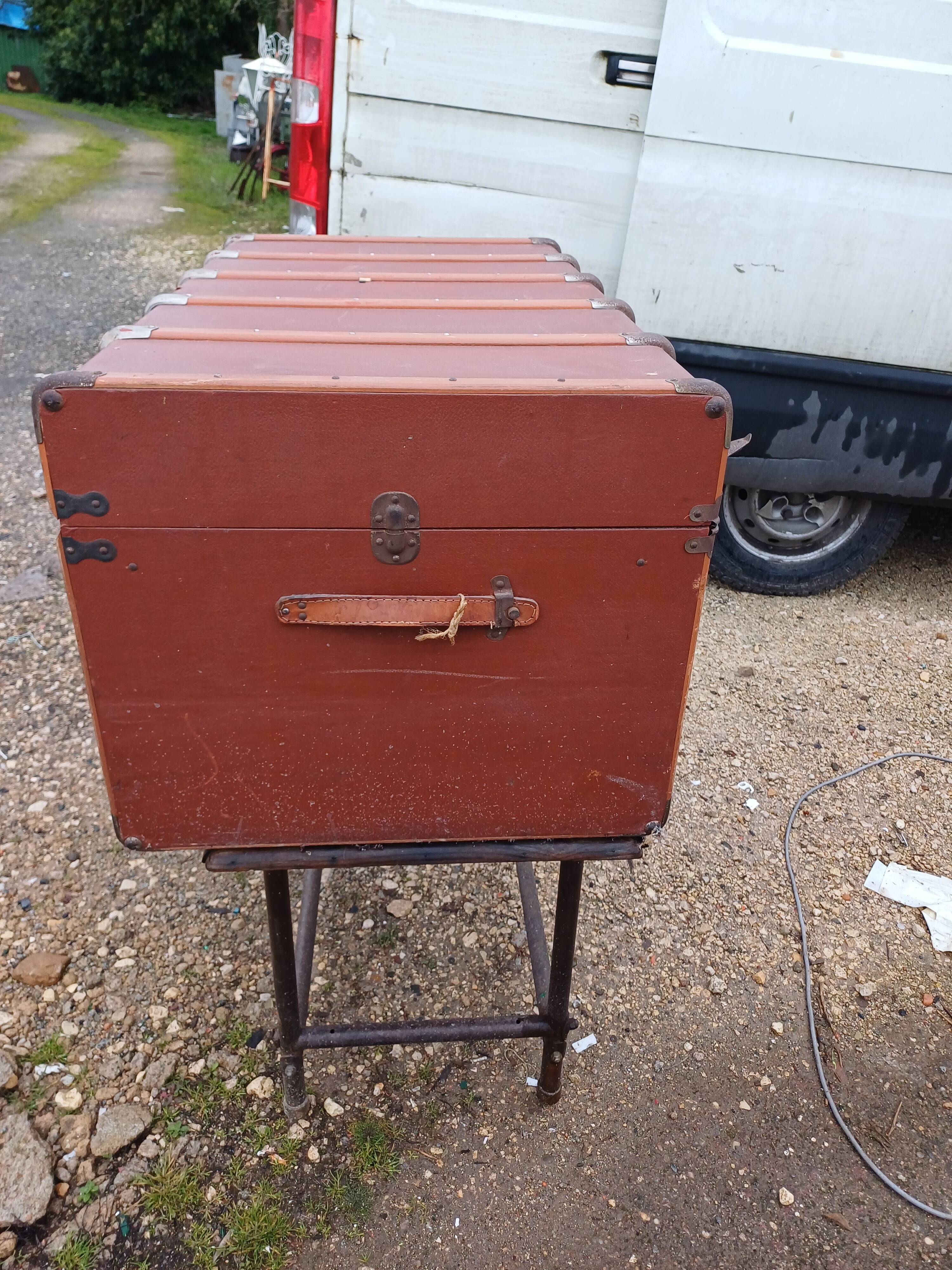 Malle de Voyage Bois et Simili Cuir