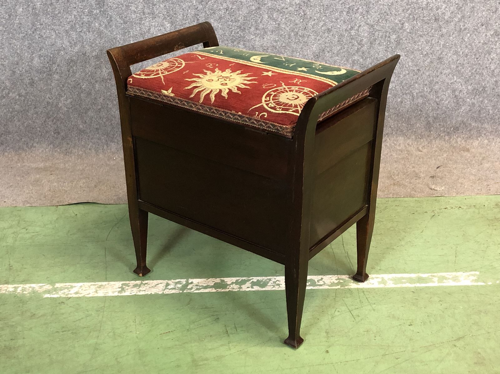 Early twentieth mahogany piano stool