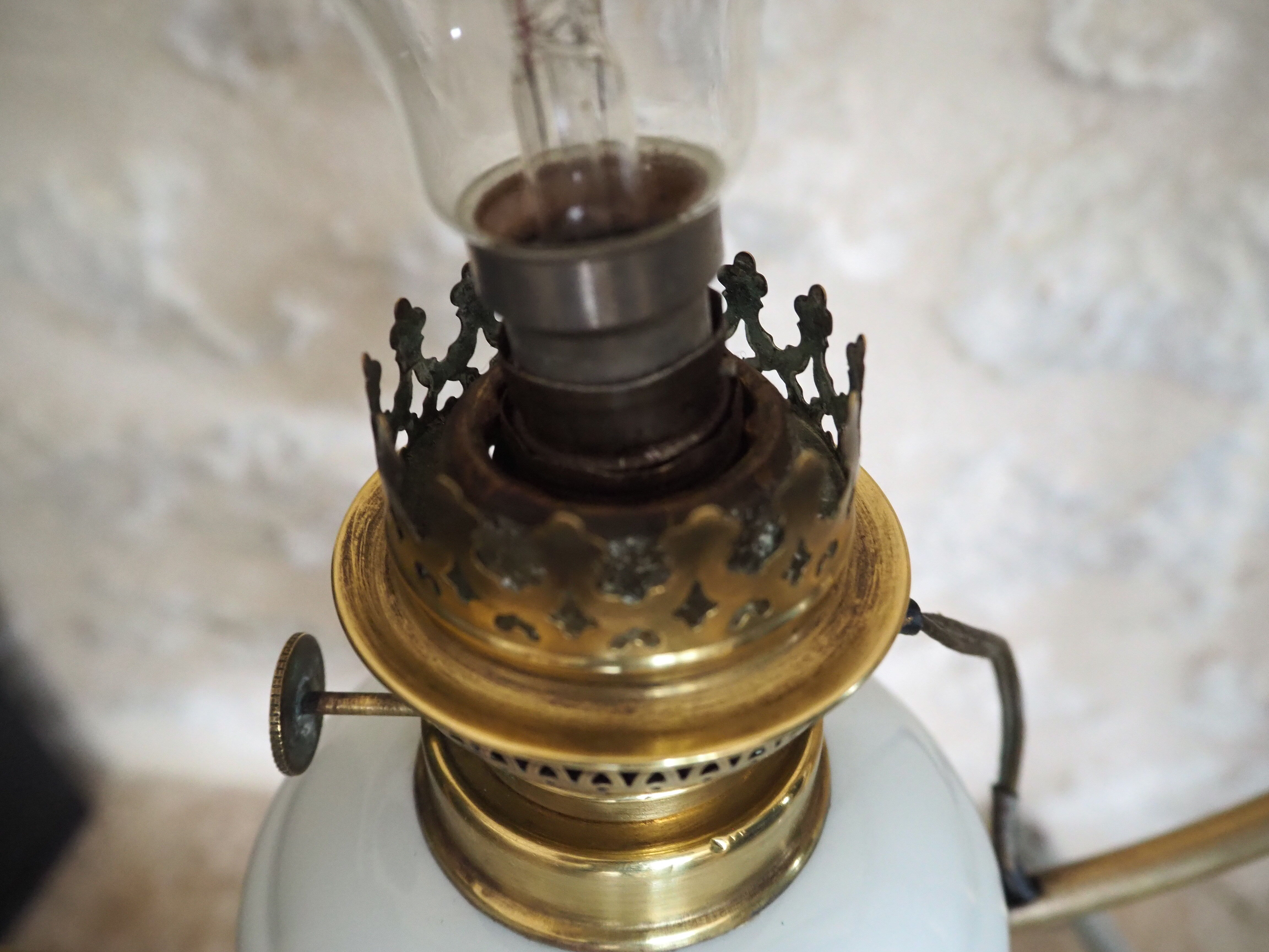 Old suspension in opaline, earthenware and brass - kerosene lamp