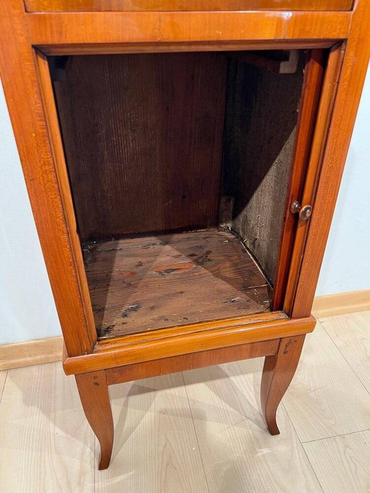 Biedermeier Pillar Cabinet in Cherry Veneer, 1820