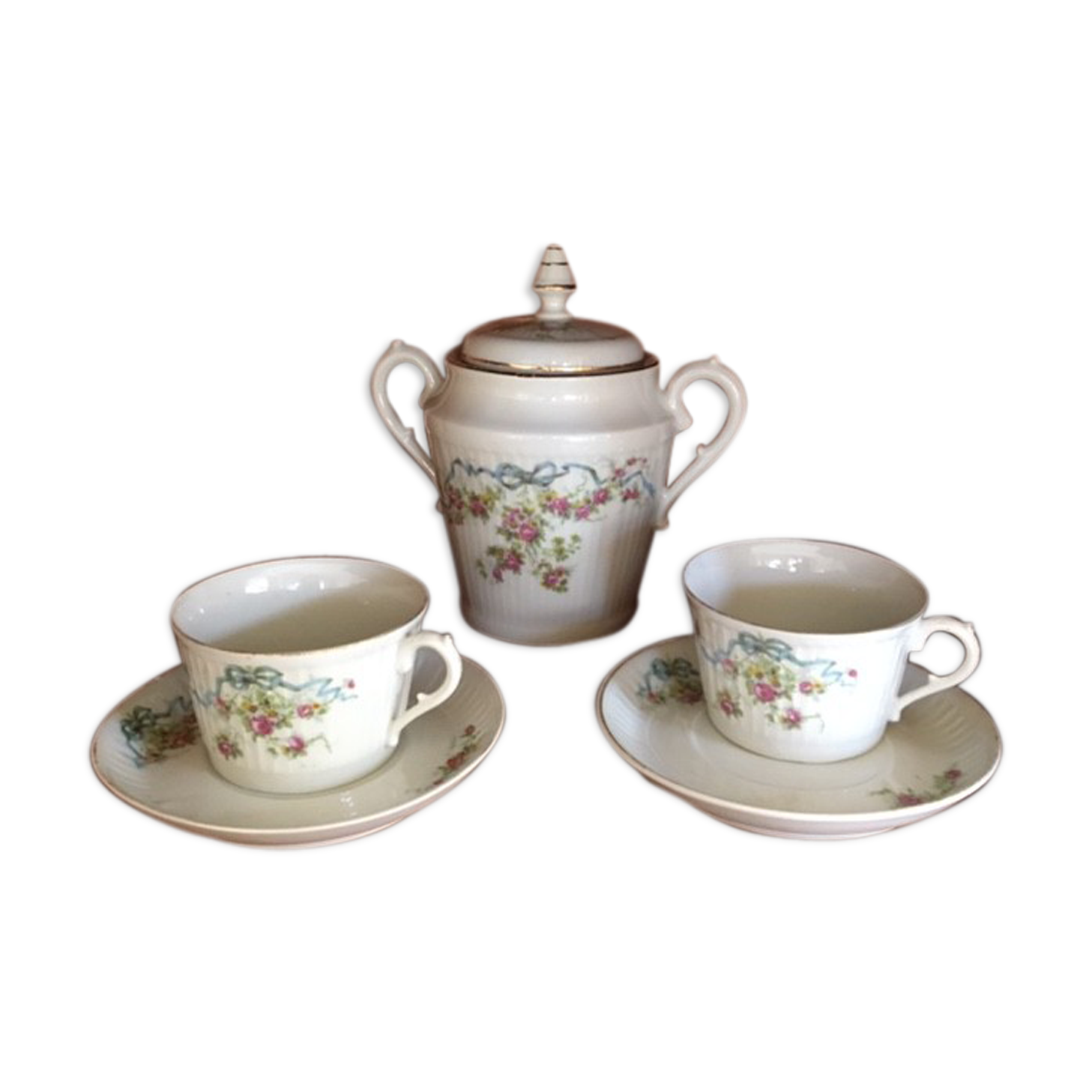 Teacup and sugar
