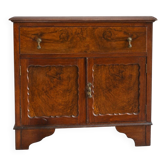 Commode ancienne en loupe de noyer – 1 tiroir et 2 portes