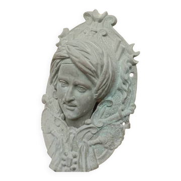 Billiard corner, bronze door knocker