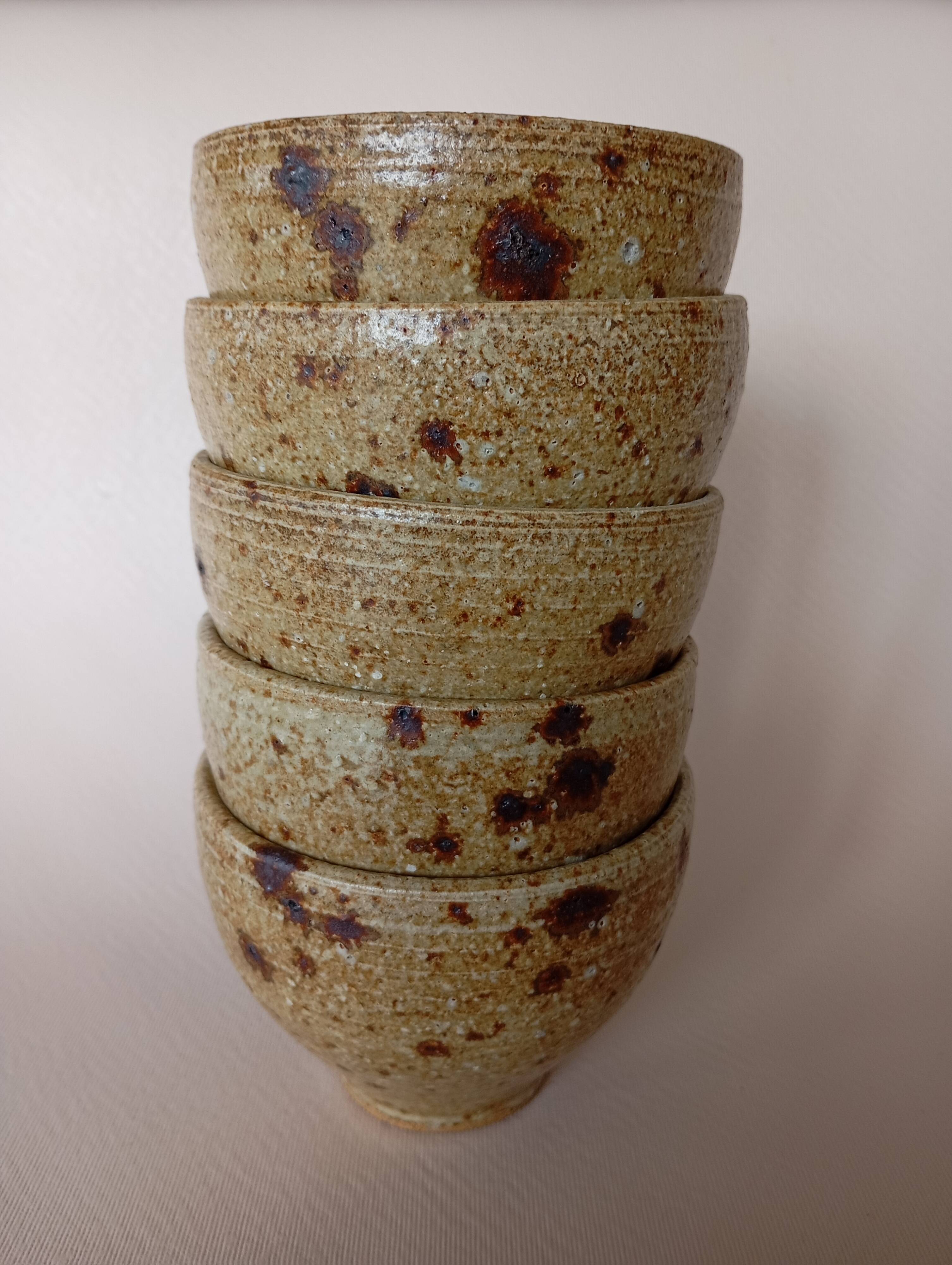 5 stoneware tea bowls