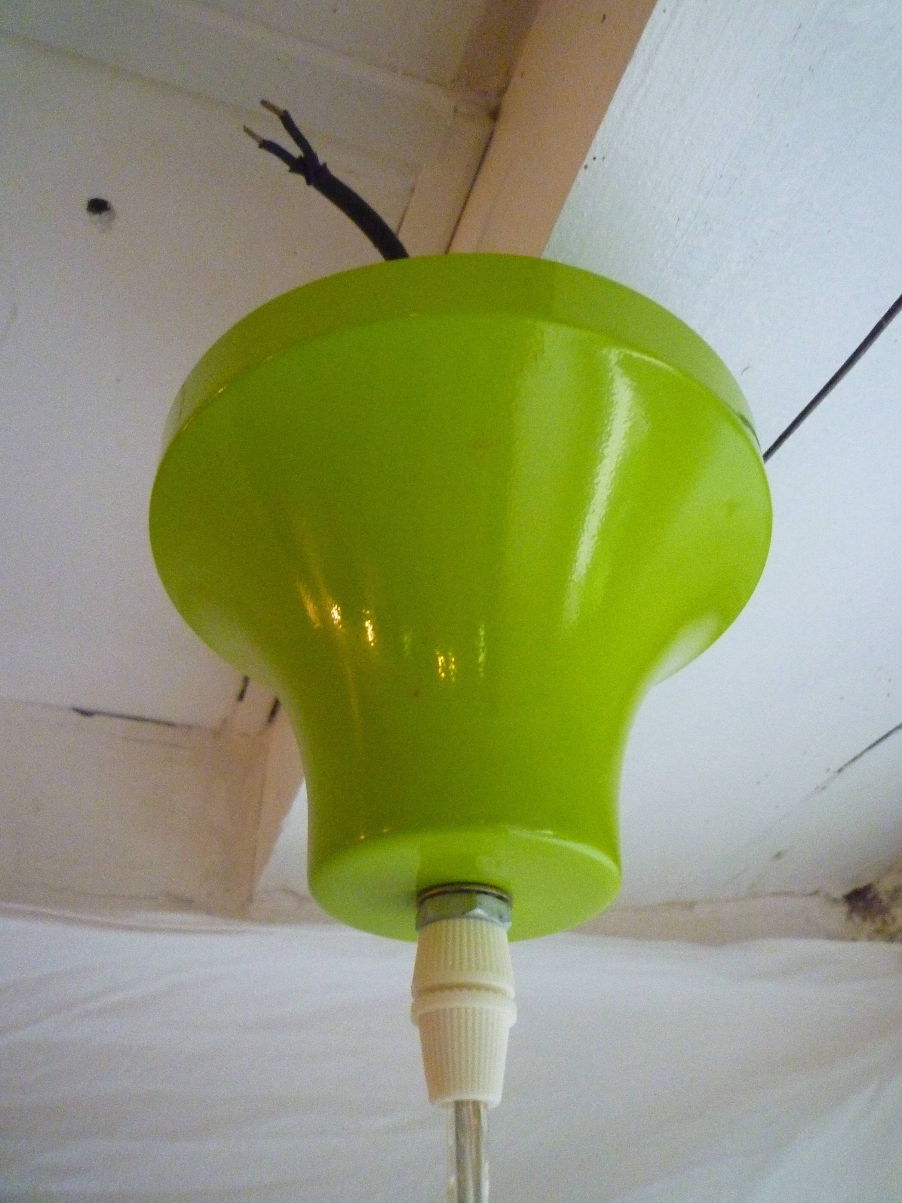 Vintage hanging green apple metal 1980s
