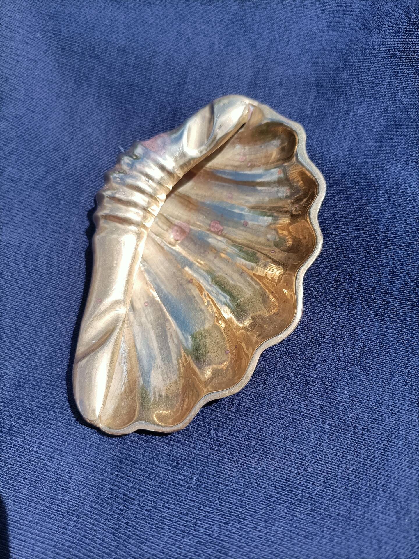Shell Ashtray Brass 💐