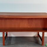 Small danish vintage desk in 1960s teck