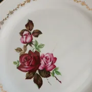 6 antique flat plates in porcelain