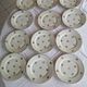 Service ancien – 12 assiettes plates en porcelaine française – décor floral