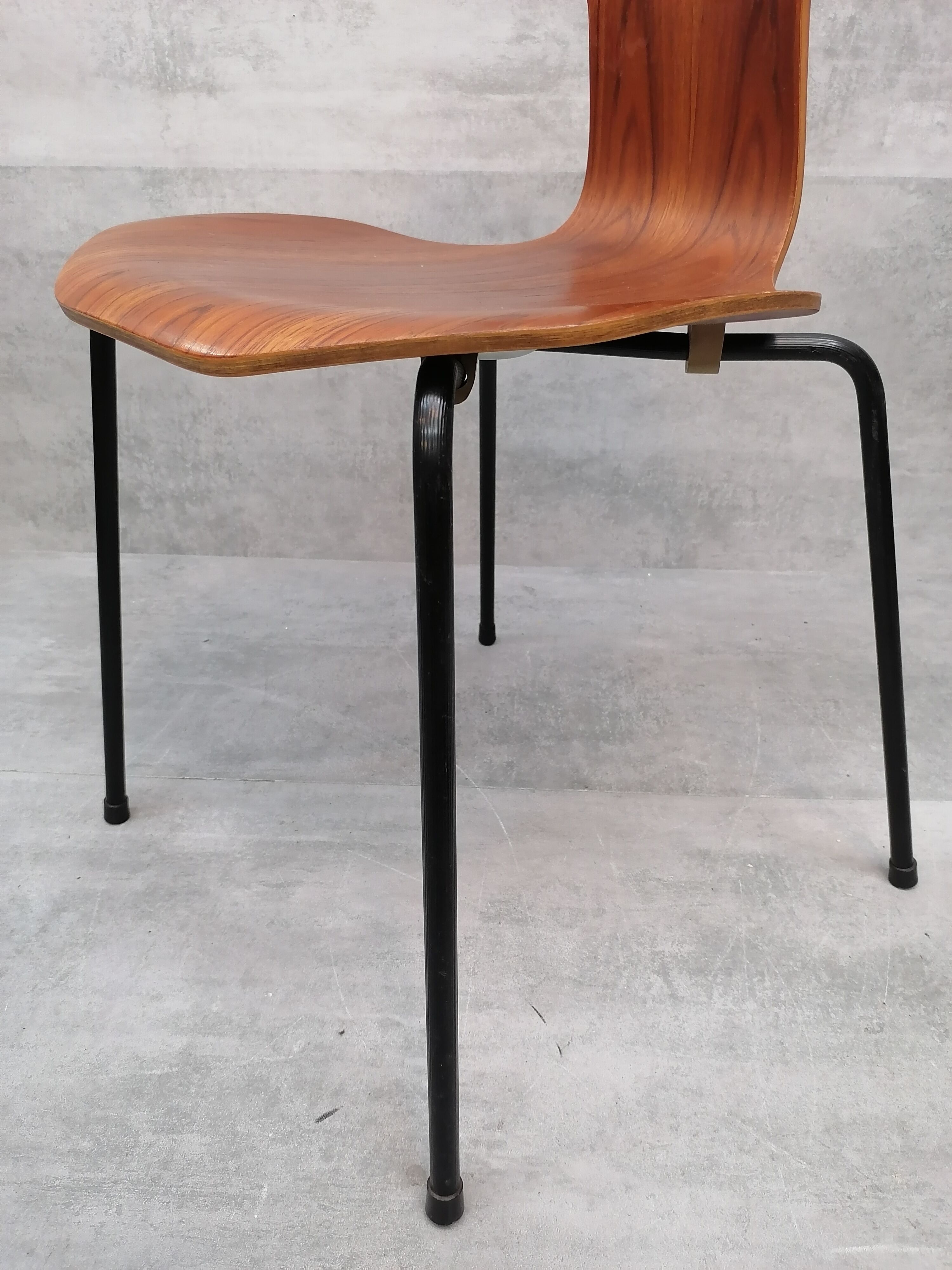 Set of 2 model 3103 Hammer chairs by Arne Jacobsen for Fritz Hansen, Denmark , 1969