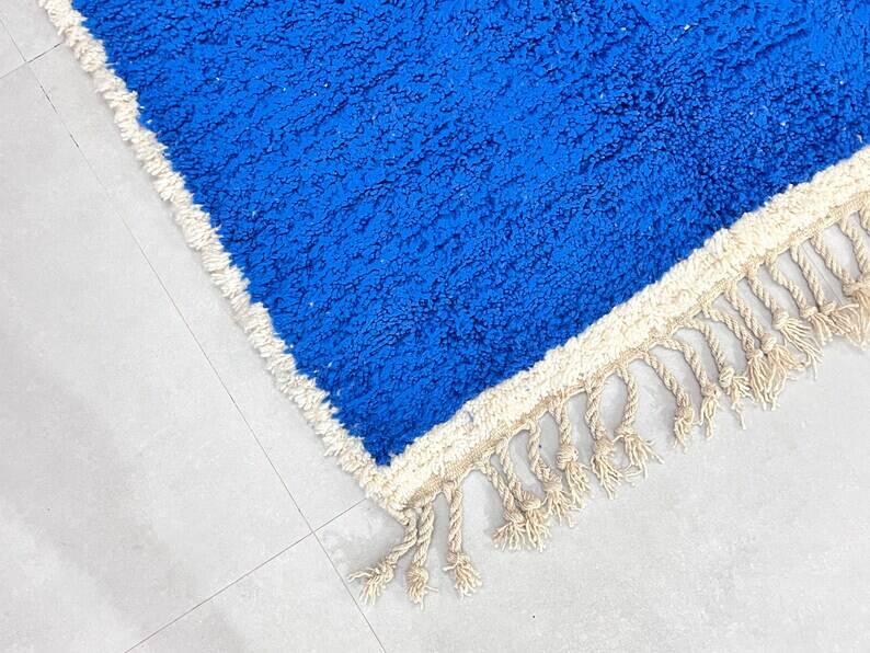Handmade Berber rug 250cmx150cm