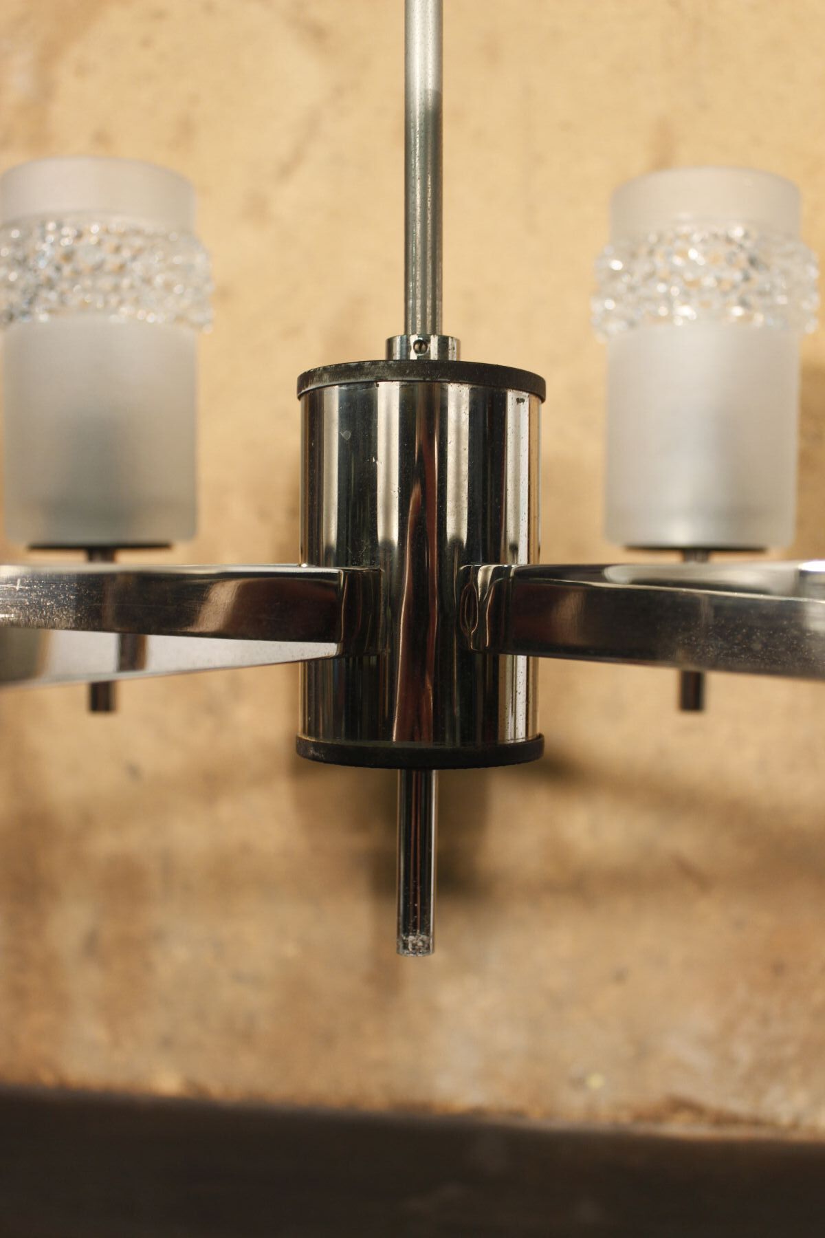 Space age chandelier with 6 lights in chrome and moulded glass by Hillebrand Lighting, 1960s.