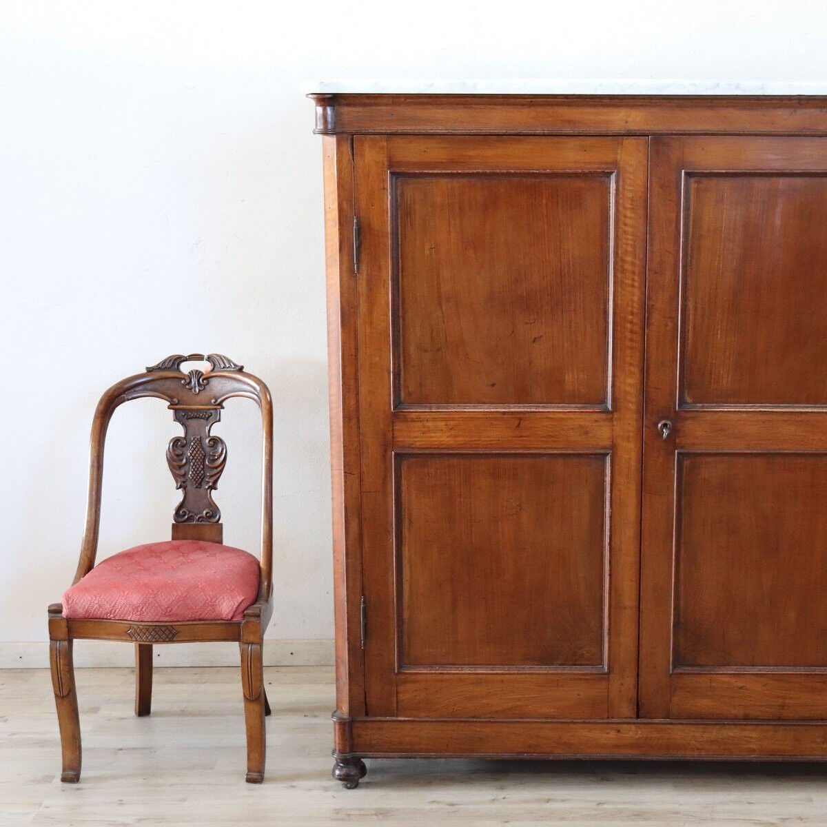 Rare Small Antique Wardrobe In Walnut And Marble Top, Italy 19th Century