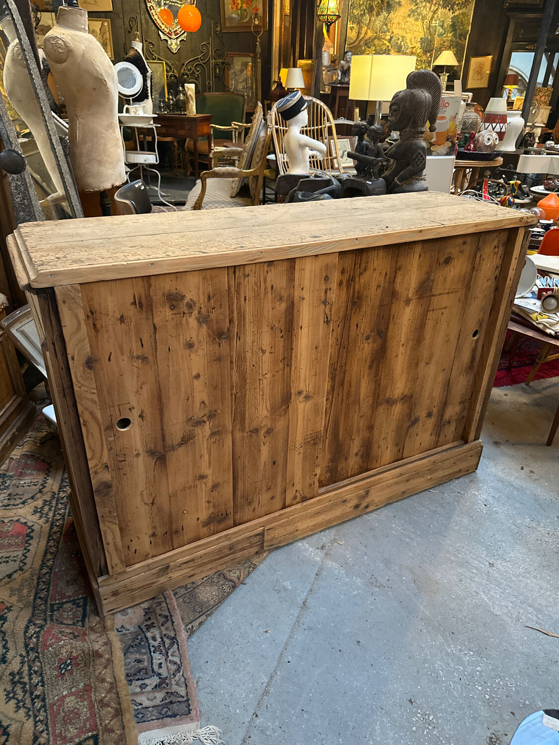 Oak counter