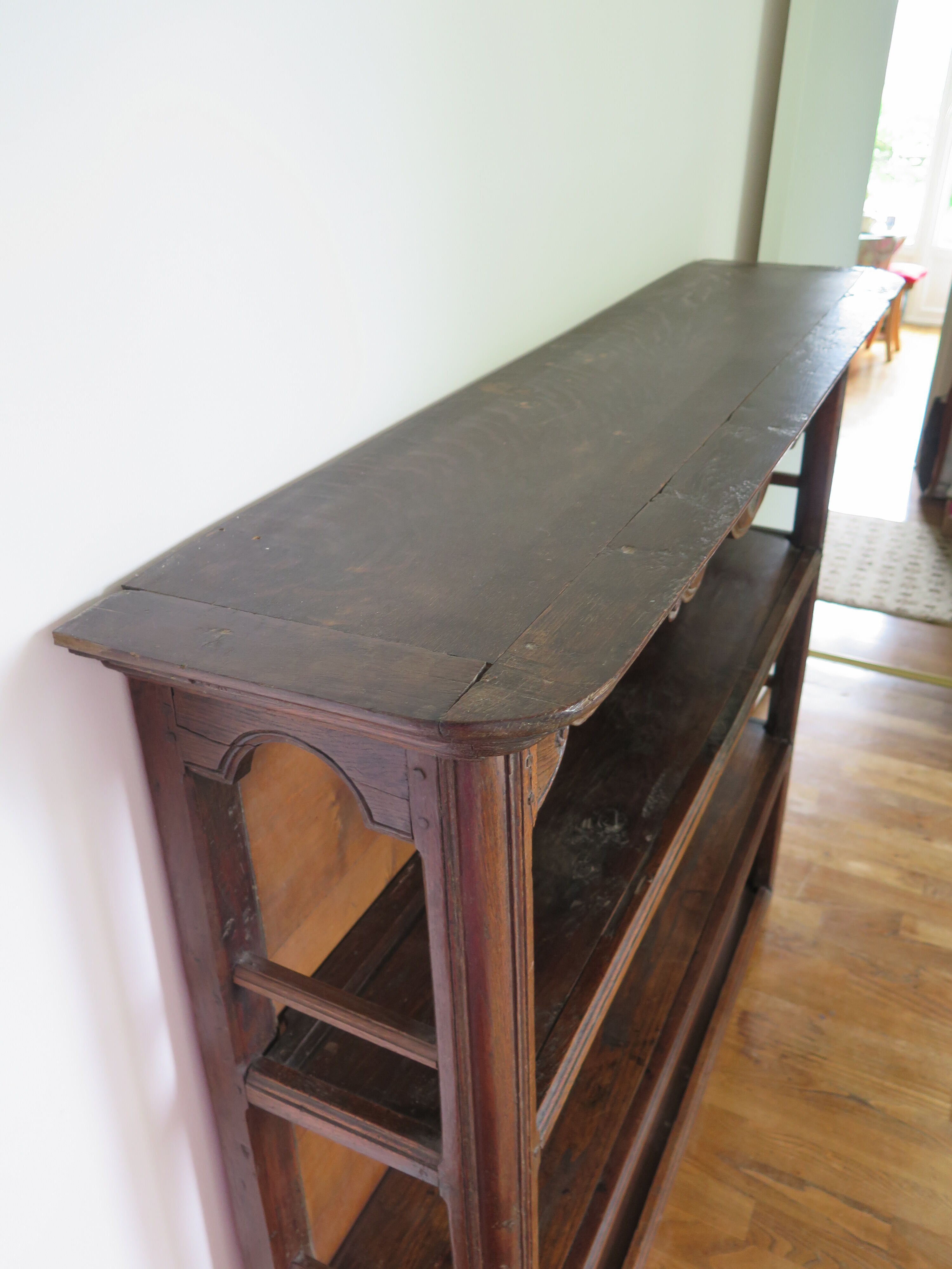Early 20th century oak shelf/ship