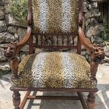 Fauteuil en Noyer de style Louis XIII Epoque XIXeme Siècle