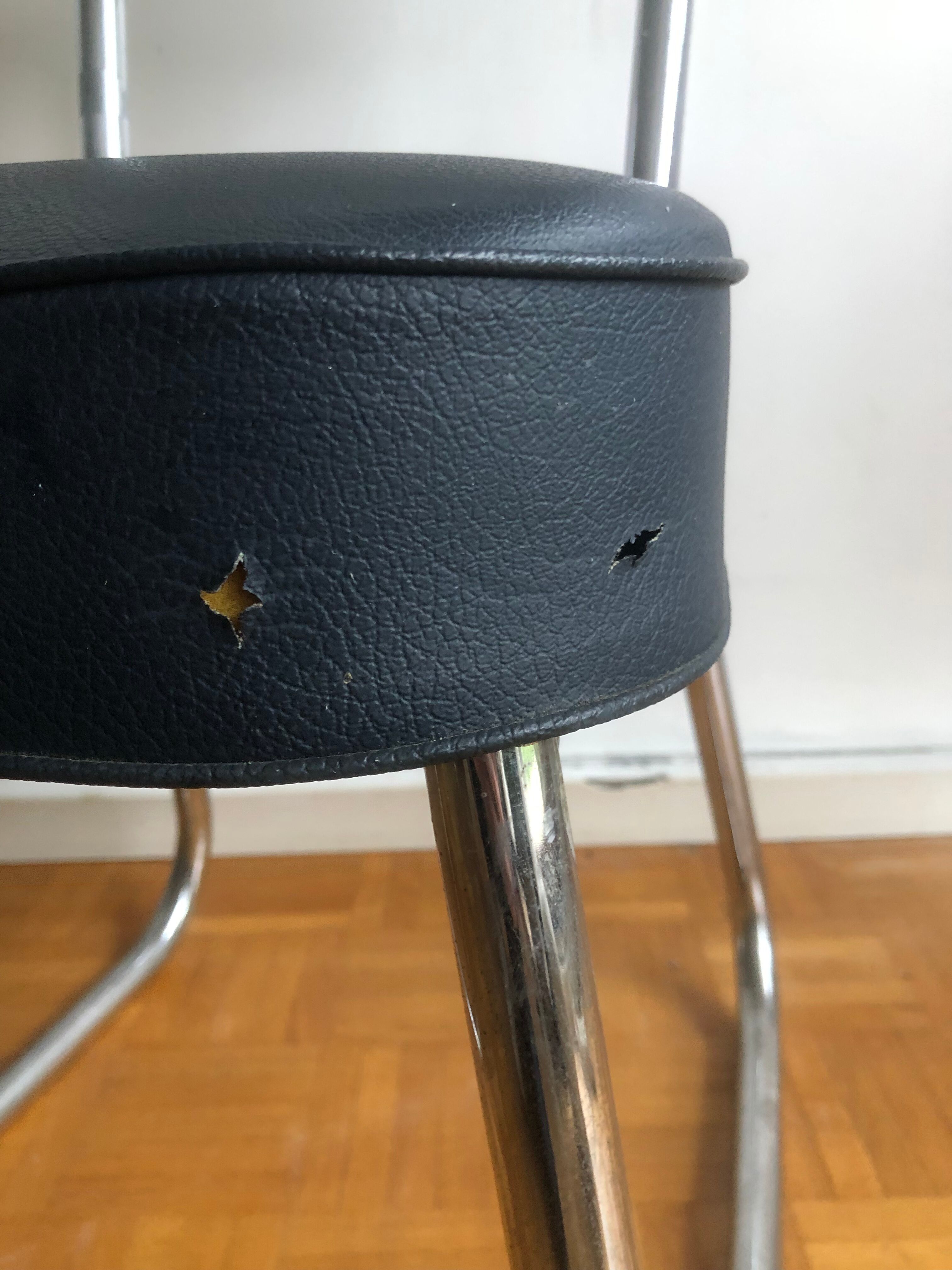 Industrial office chair barrel 1960