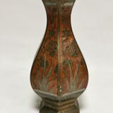 Vase en bronze émaillé