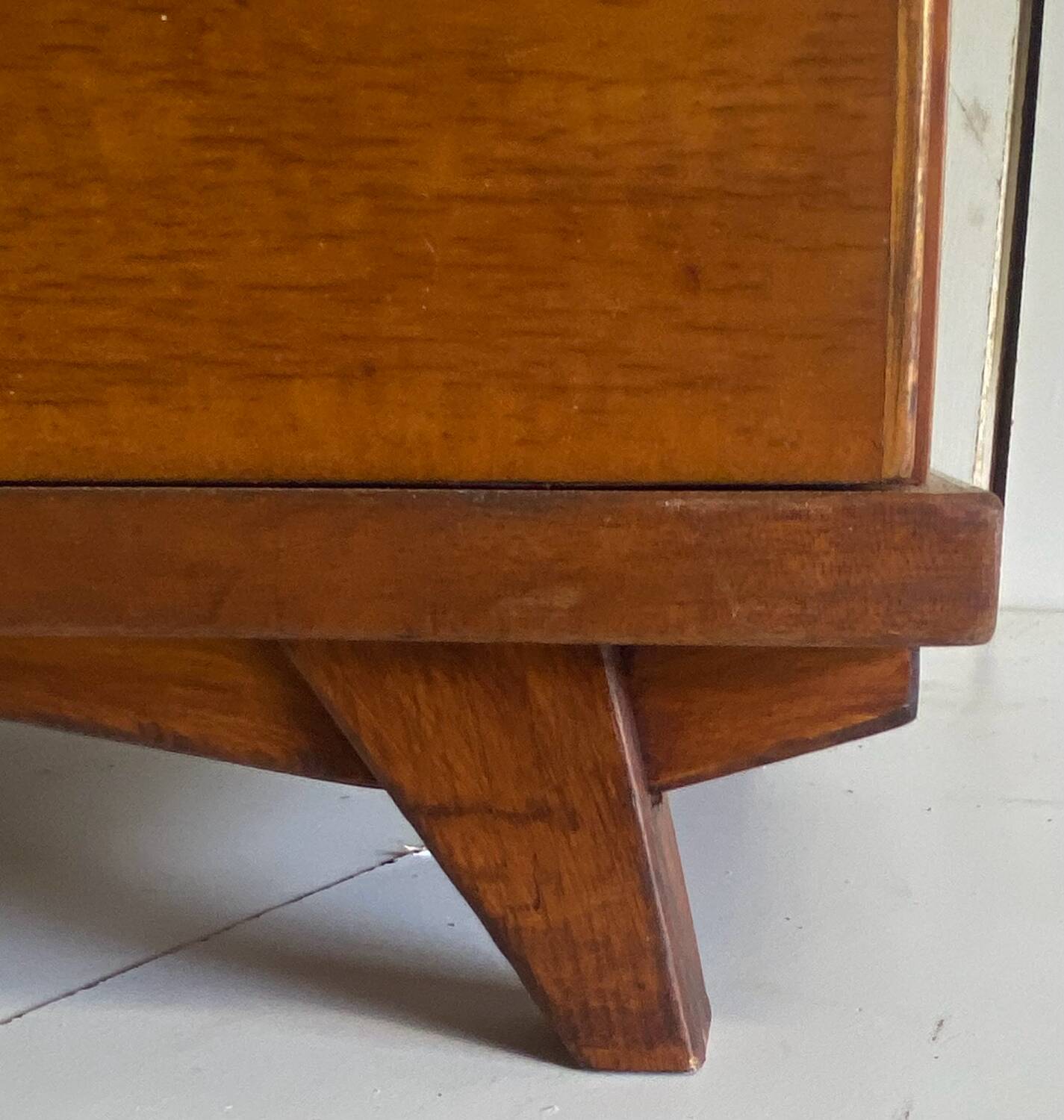 Vintage chiffonier chest of drawers