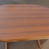 Table ovale bistrot