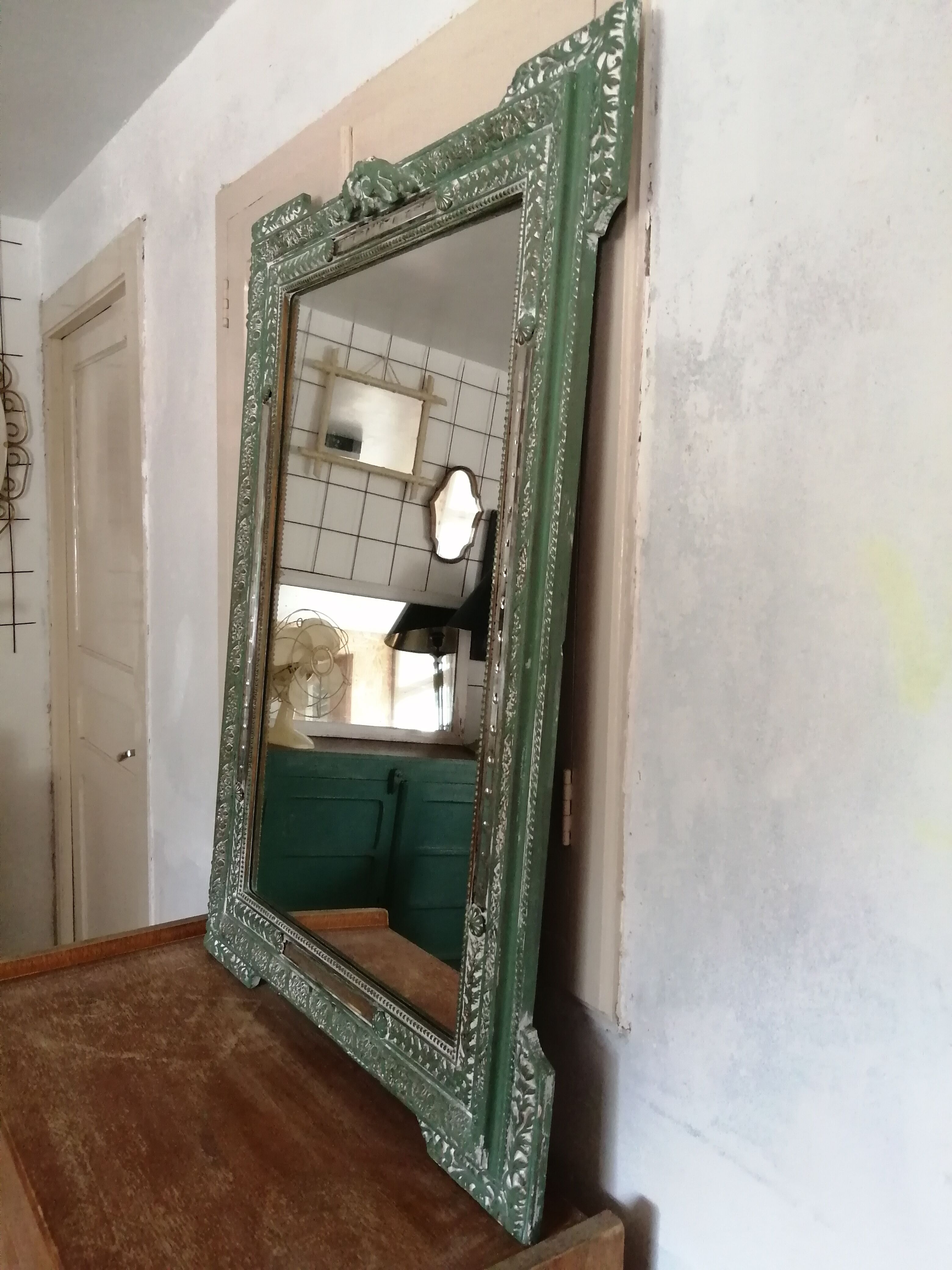 Mirror mercury flat wood