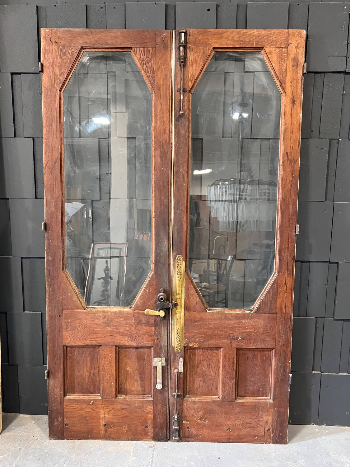 Porte vitrée Art Déco à double battant