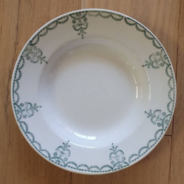 8 assiettes creuses Terre de Fer Moulin des Loups