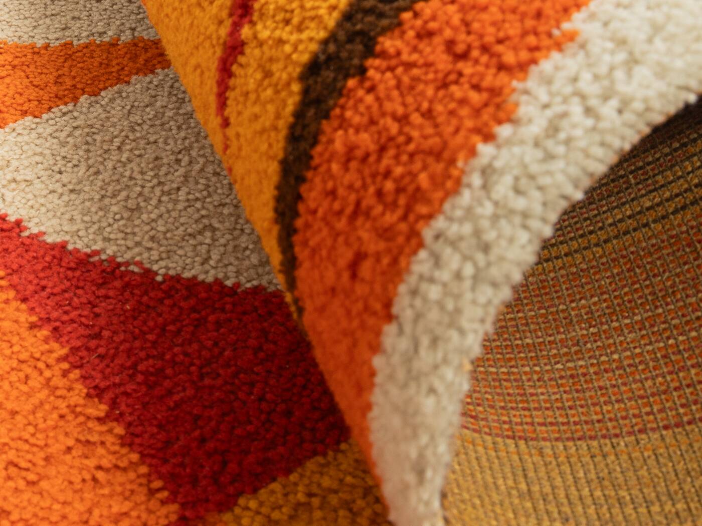 1970s Space Age rug, 200 x 291, vintage