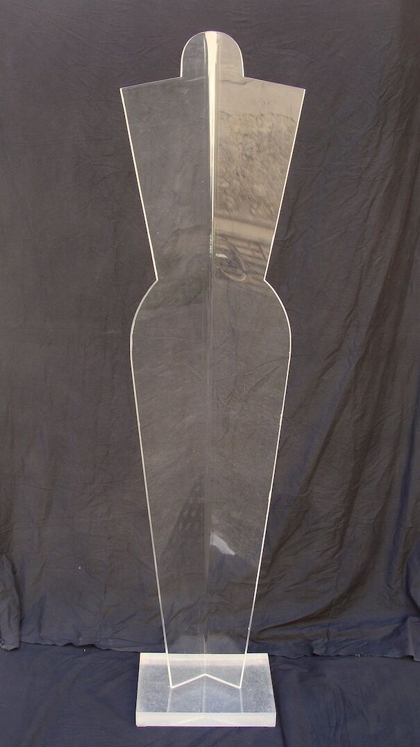 Vintage mannequin in Plexiglas