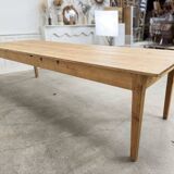 Large vintage table for 10 people.