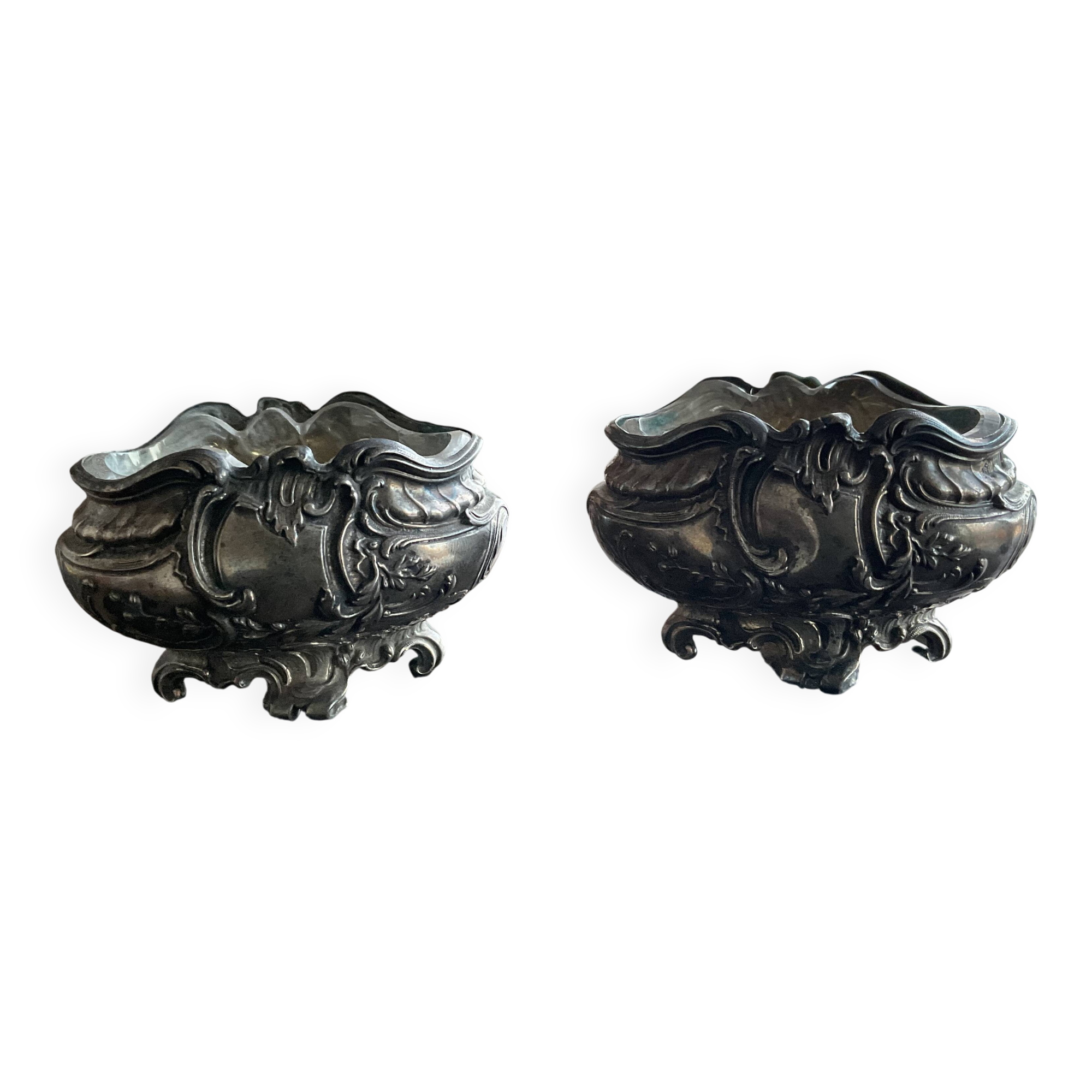 Paire salerons style Rocaille argent massif