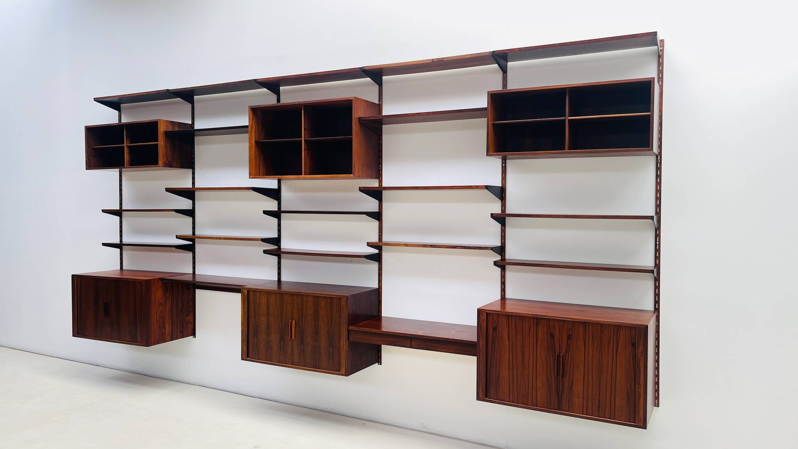 Kai Kristiansen large wall unit
