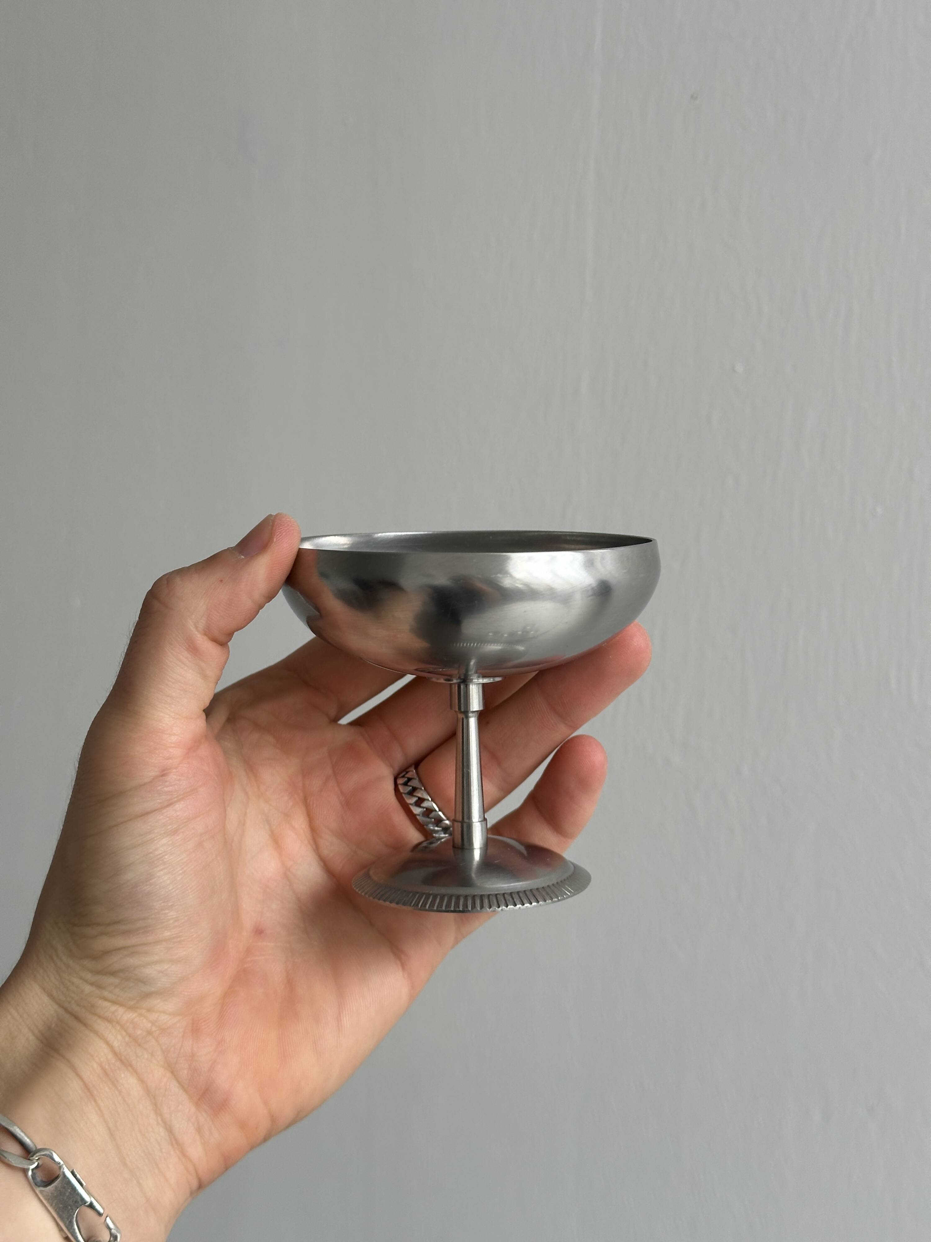 6 stainless steel footed bowls, Letang Remy style