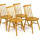 Set de 4 chaises "Pinnstol" en hêtre Suède 1960