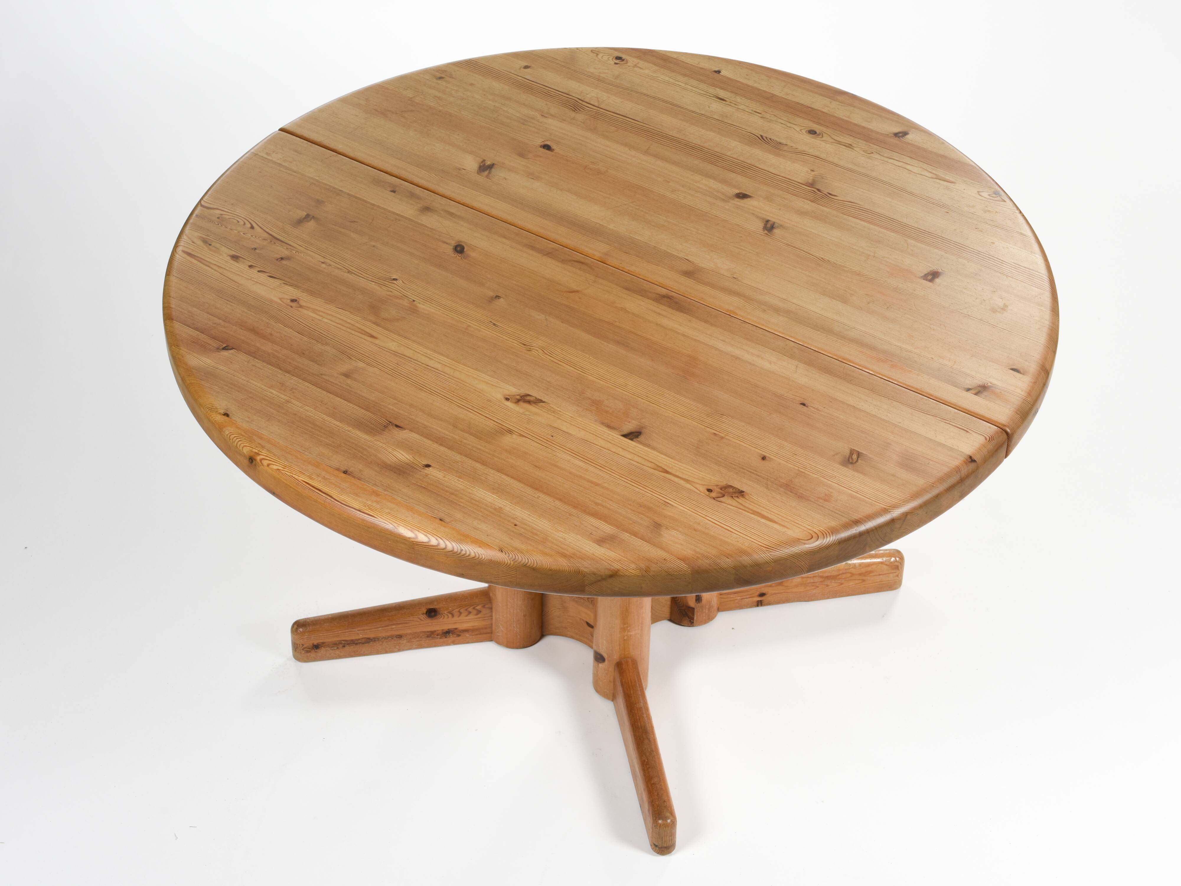 Table bois à rallonge / Extending dining table by Raine DAUMILLER