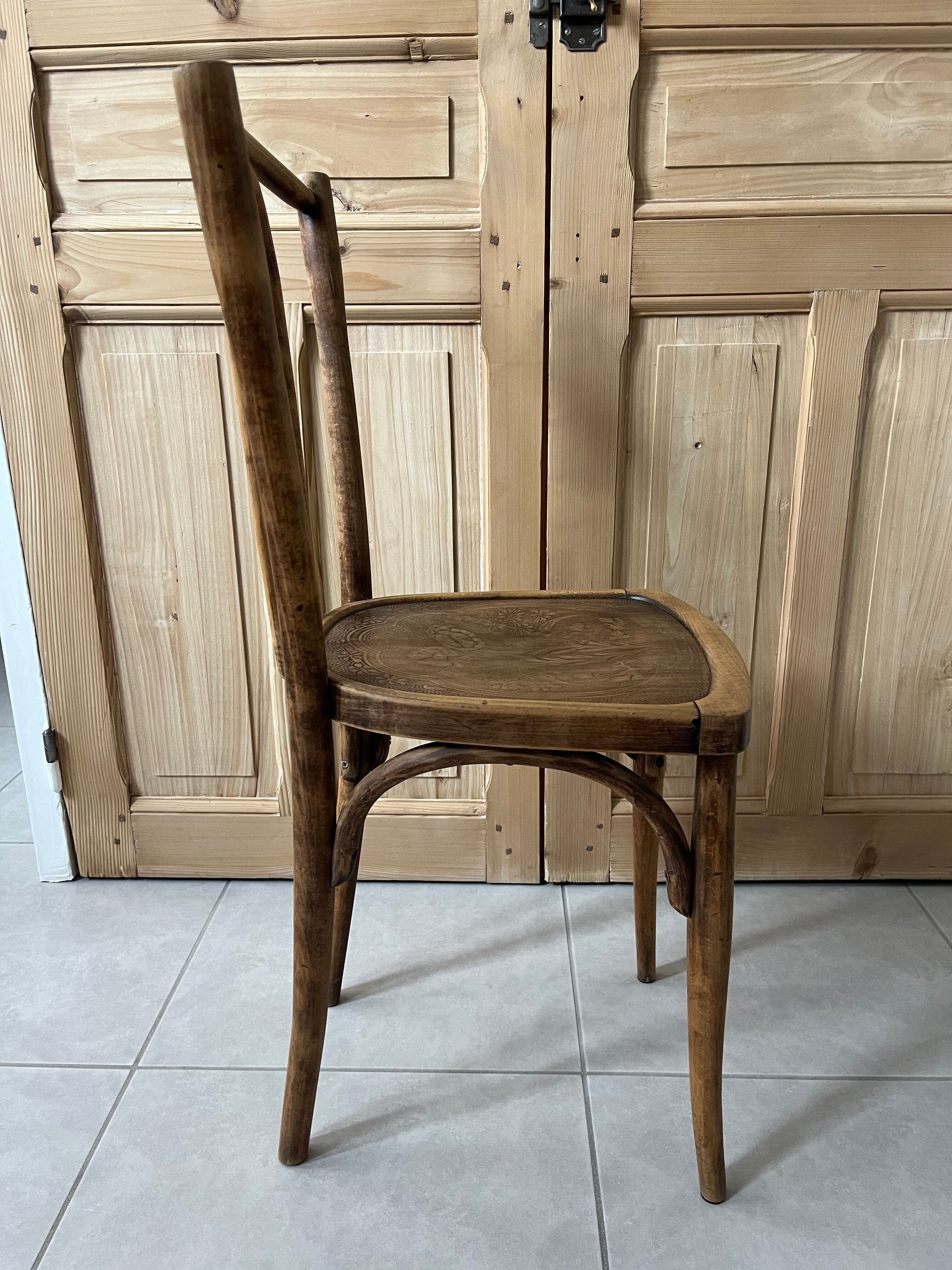 Chaise bistrot assise coquelicot, 1900