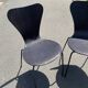 Paires dés chaises en bois