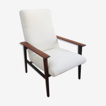 Scandinavian armchair with Lelièvre ecru buckle fabric