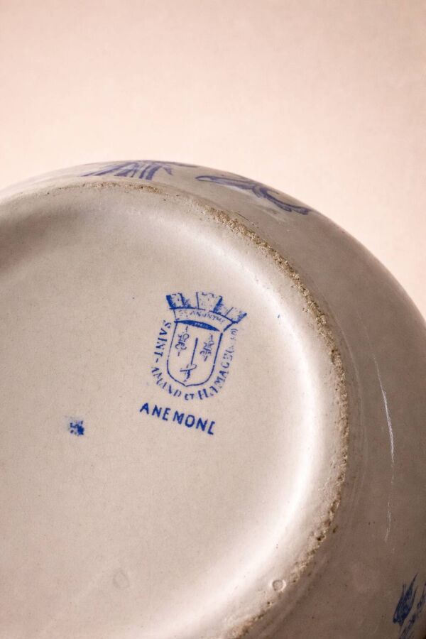 Meuble de toilette ancien  W. Baumann & Cie avec vasque et broc – Faïence