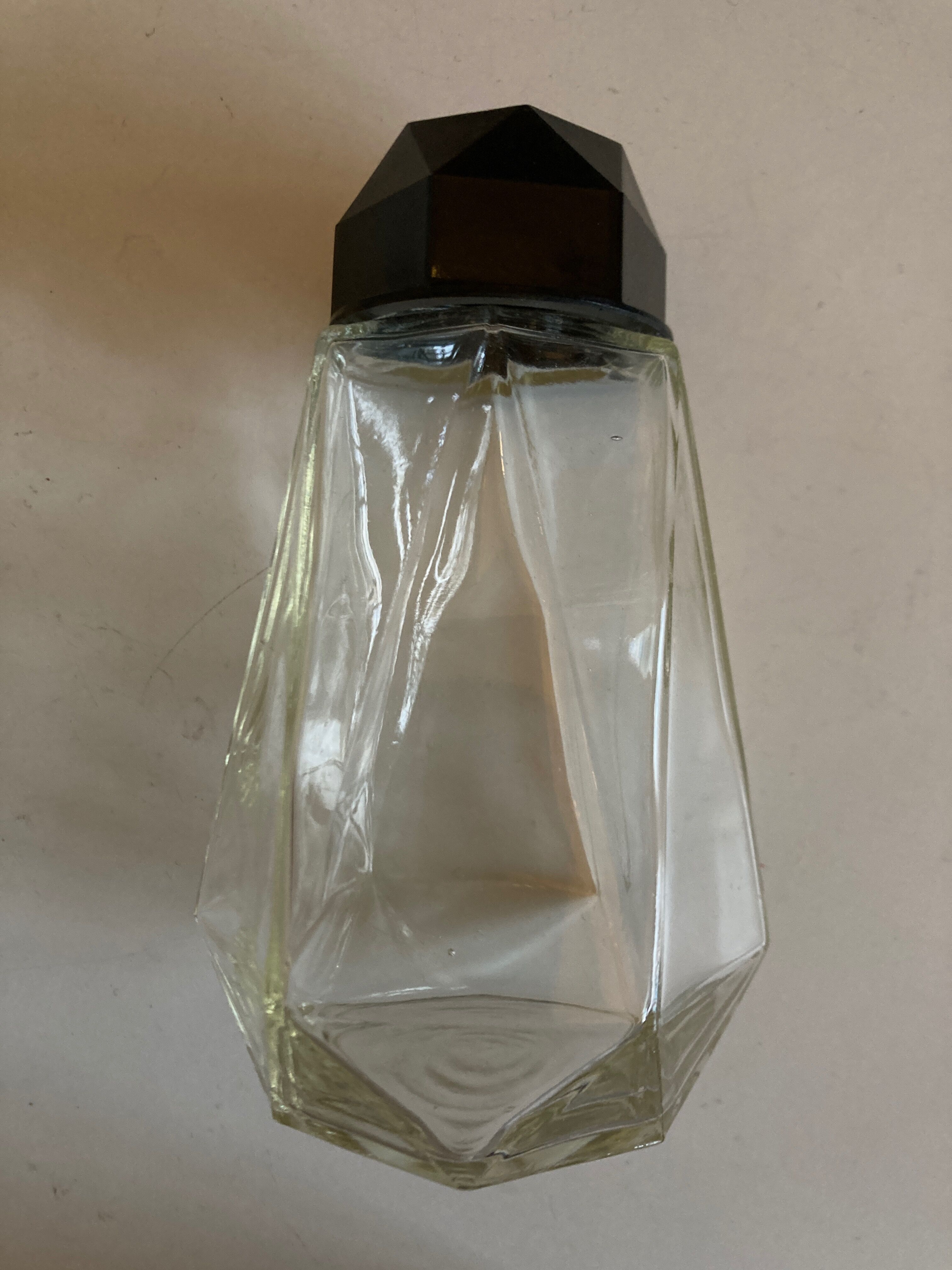 Produit popup Noel 22 Saupoudreuse a sucre de bistrot en Bakélite