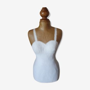 Sewing bust