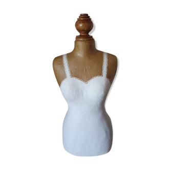 Sewing bust