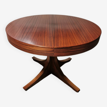 Rosewood extendable round table by Luigi Bartolini. vintage dining room 1960/70