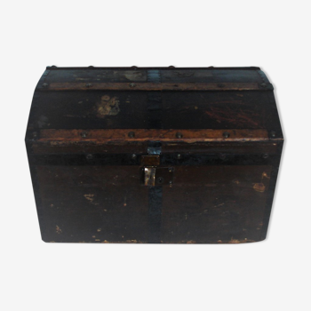 Old chest, 1800-1900