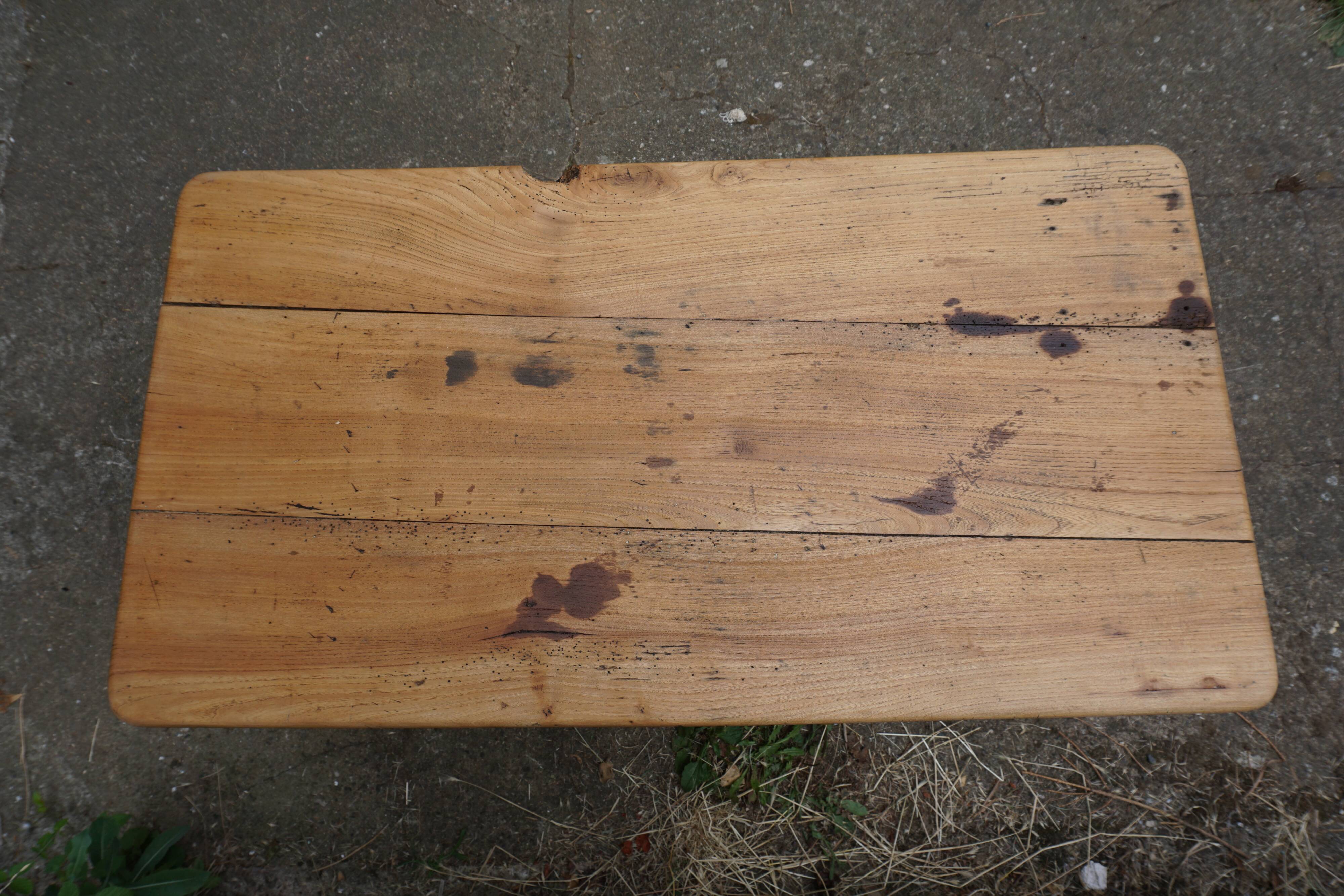 Table basse de ferme ancienne