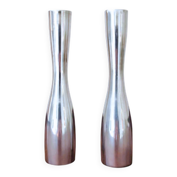 Pair of minimalist aluminium candlesticks in the style of Erika Pekkar.